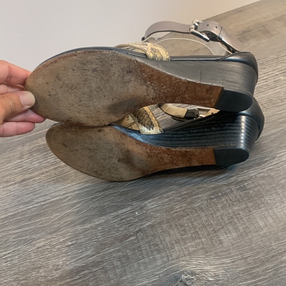 Coach "velvet" wedge sandals size 6 - Picture 6 of 8